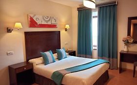 Hotel & Spa Plaza Arriate